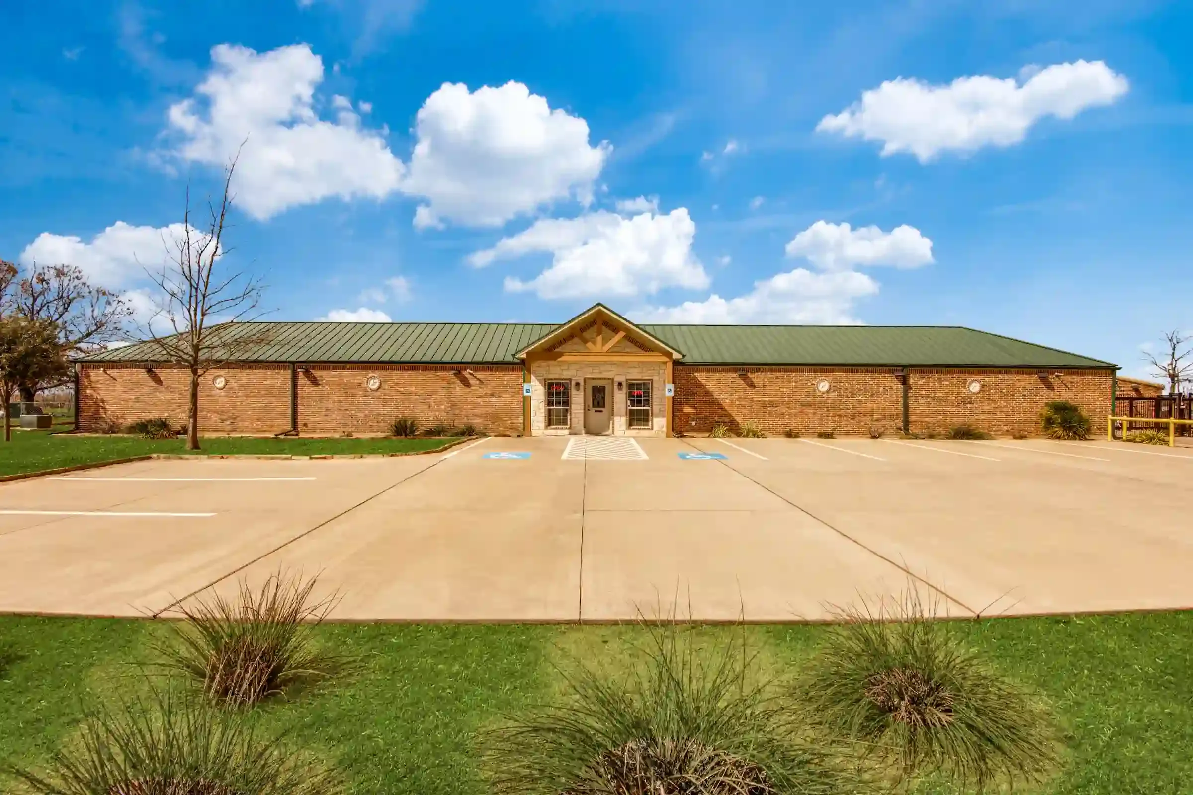 storage facility ovilla rd