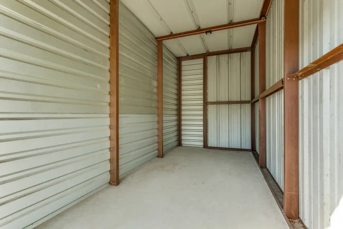 Right Move storage units