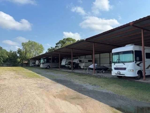 Huffmeister Boat & RV Storage covered parking storage for RV, boats, trailers, vehicles