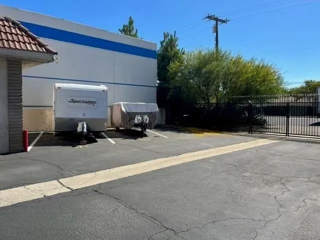 vehicle storage with boats, cars, camper and more