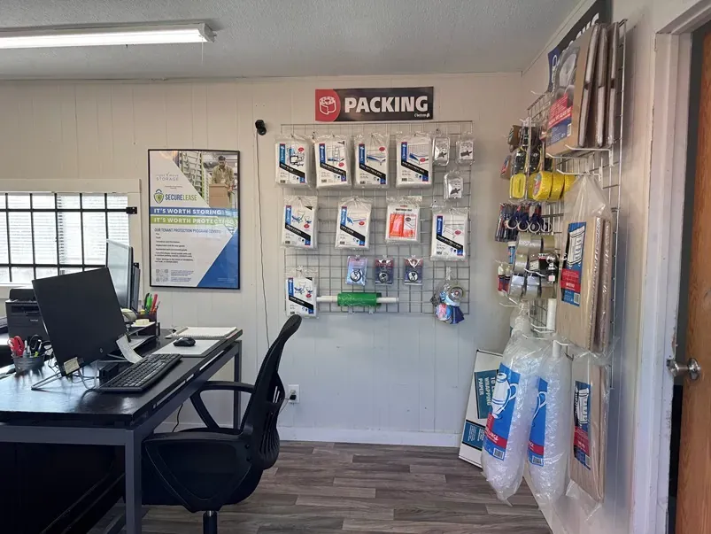 Stor-It-4 Less office and packing supplies