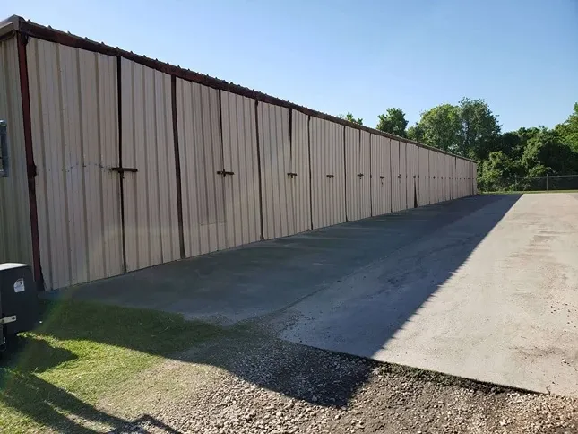 boat-and-rv-storage-units